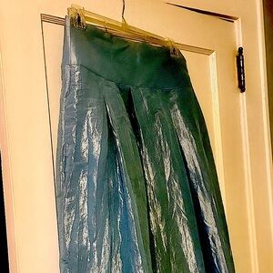 Custom, fine silk skirt. Very special!